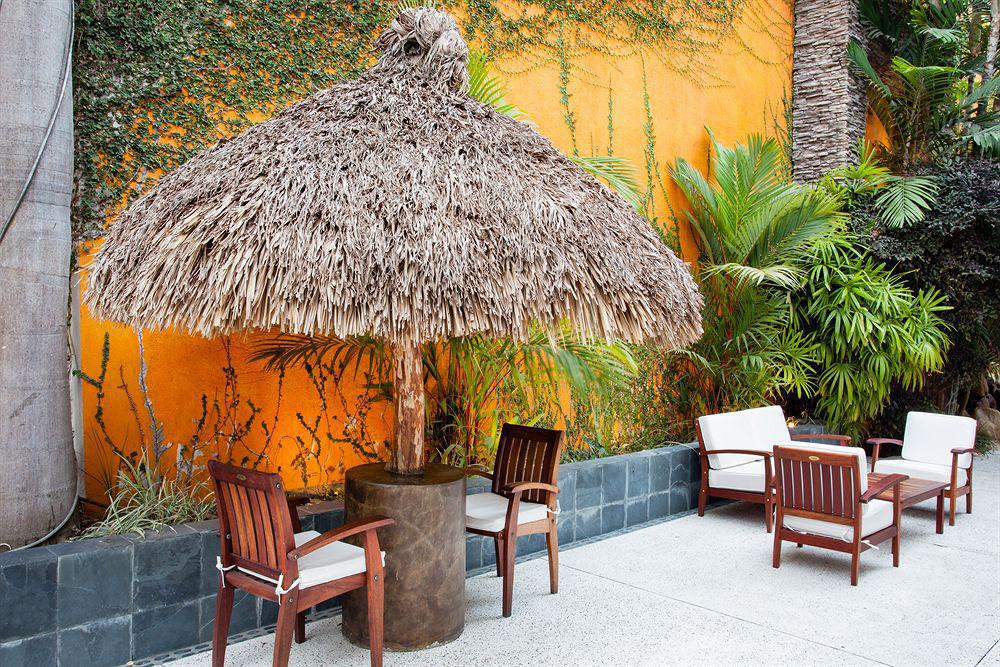 Hotel Rio Malecon Пуэрто-Вальярта Экстерьер фото