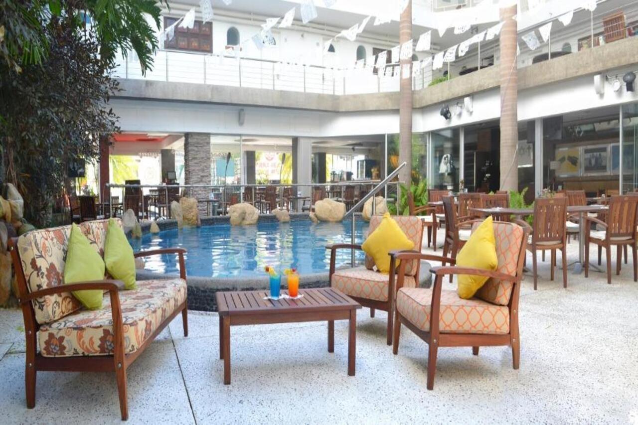 Hotel Rio Malecon Пуэрто-Вальярта Экстерьер фото