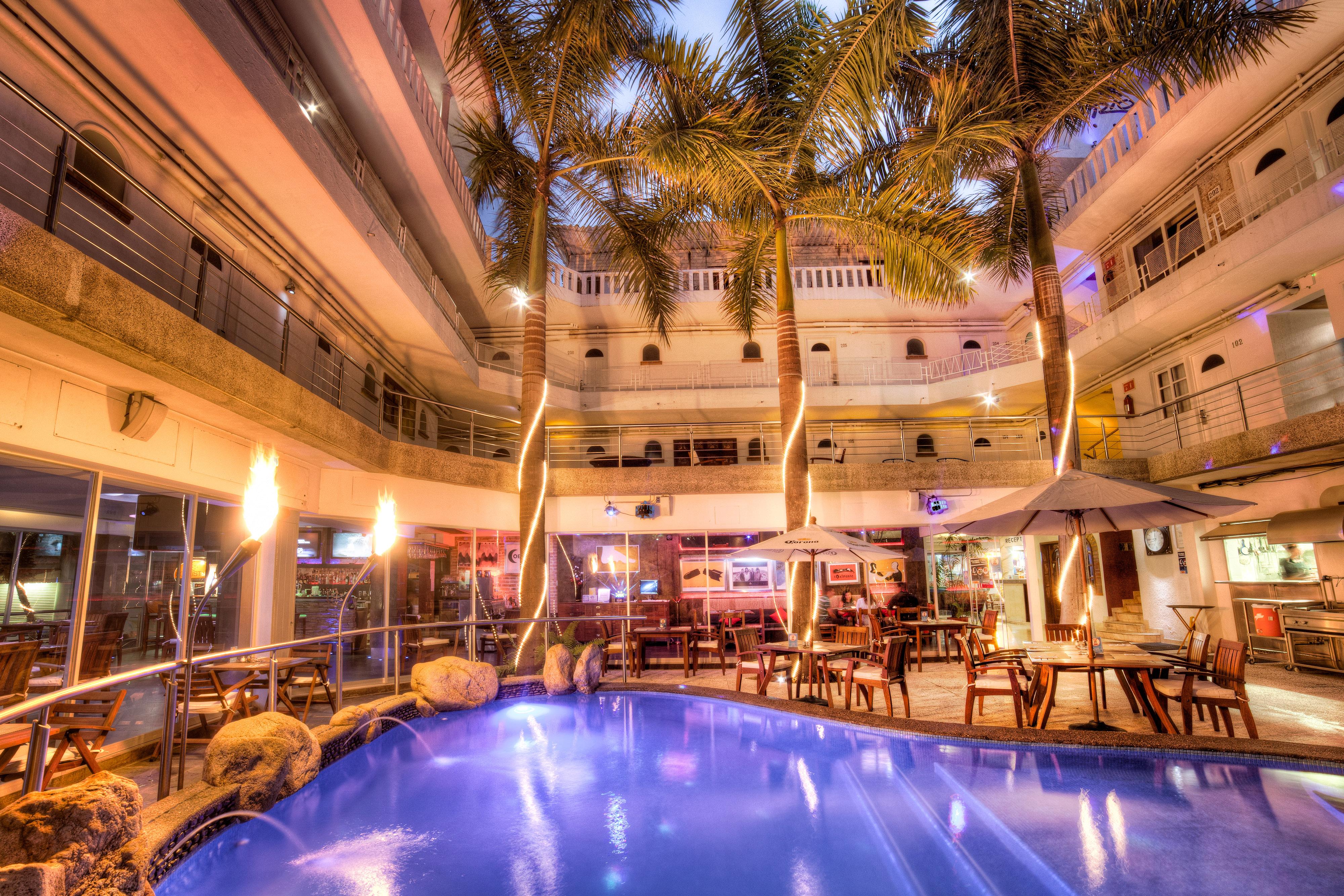 Hotel Rio Malecon Пуэрто-Вальярта Экстерьер фото